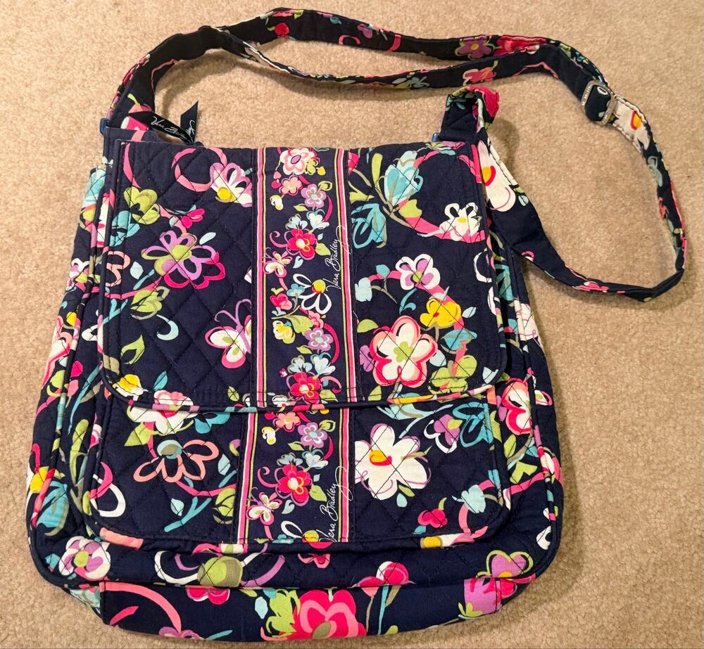 Vera Bradley Va Va Bloom Retired Floral Quilted Cotton Lizzy Crossbody Bag Purse